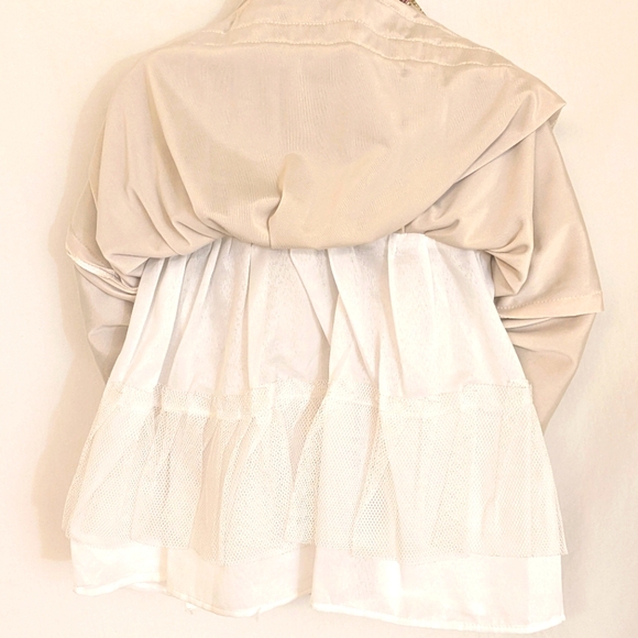 Kurta/Frock embellished toddler dress, size 18m (eu20), cream, gold, green color - Picture 3 of 3